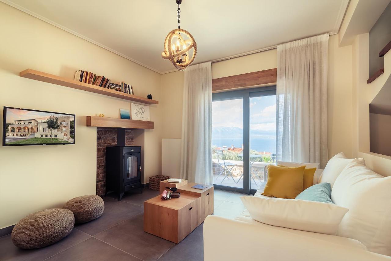 Villa Kalamos / Sea View And Pool Nearby Athens 외부 사진