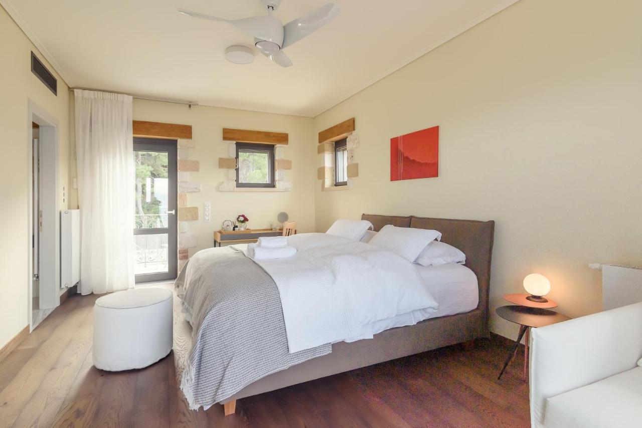 Villa Kalamos / Sea View And Pool Nearby Athens 외부 사진
