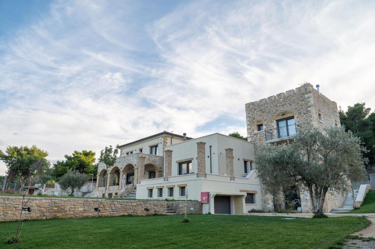 Villa Kalamos / Sea View And Pool Nearby Athens 외부 사진