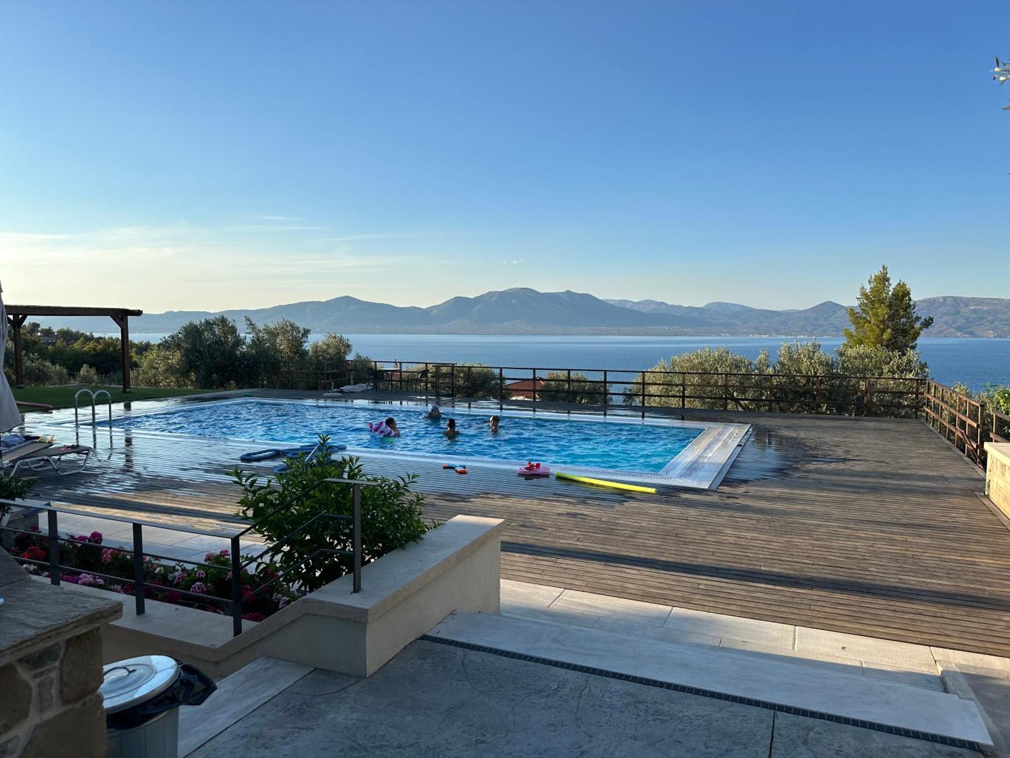 Villa Kalamos / Sea View And Pool Nearby Athens 외부 사진