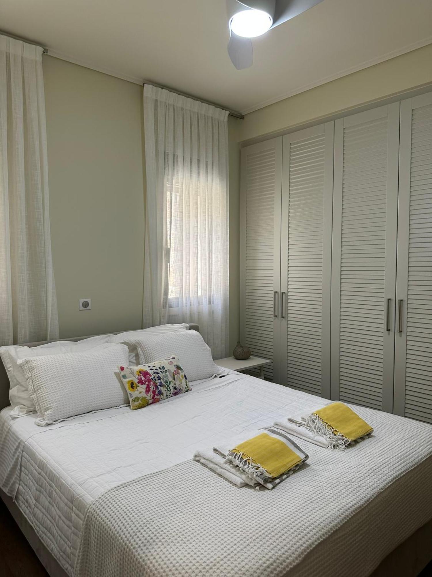 Villa Kalamos / Sea View And Pool Nearby Athens 외부 사진